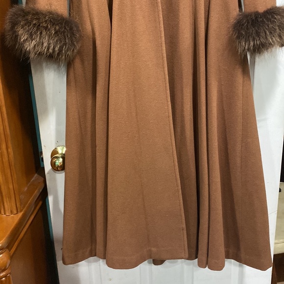 Faitat Women Collection Brown Vintage dress coat faux fur Size 42 Euc - Picture 2 of 4